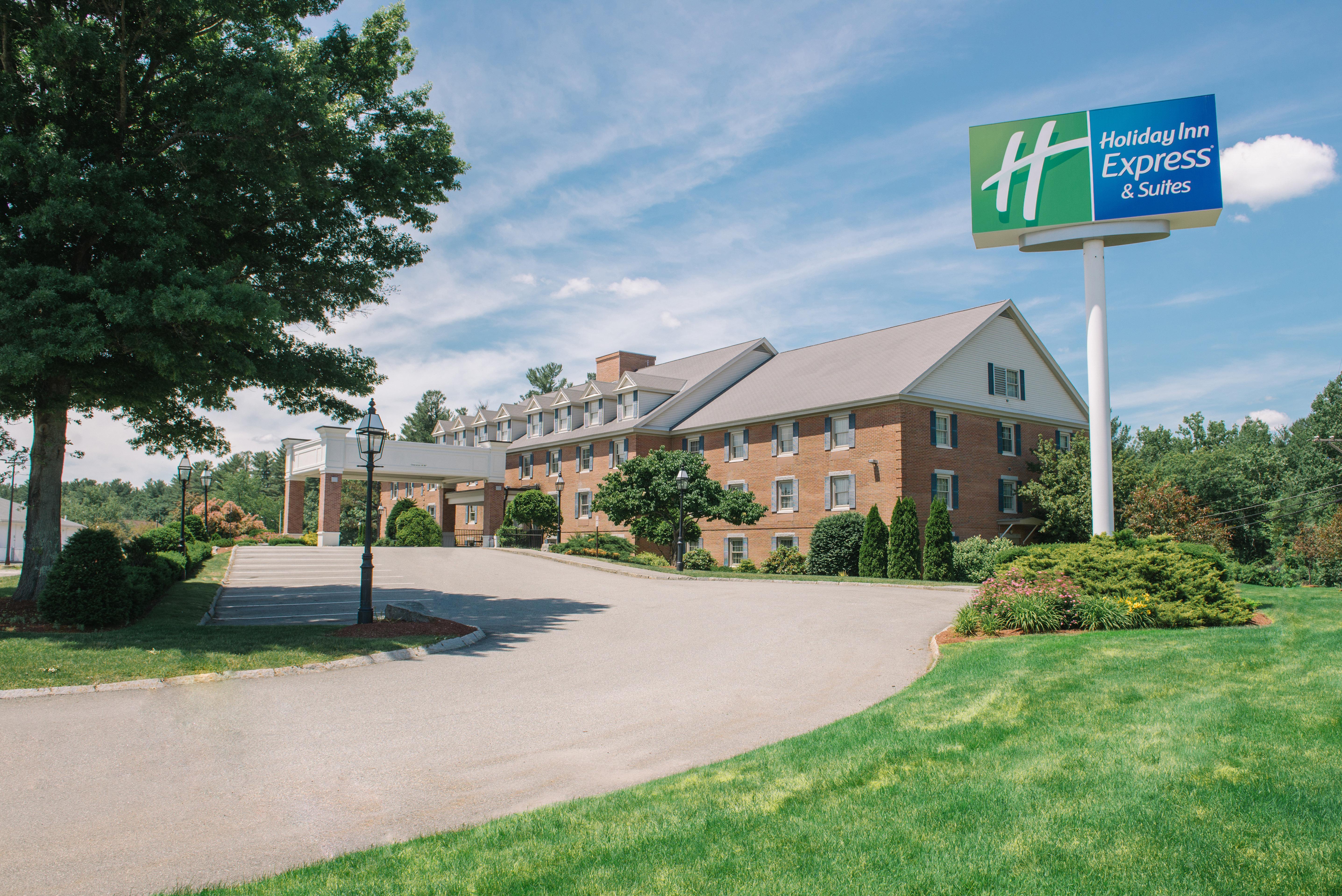 Holiday Inn Express And Suites Merrimack By Ihg Exterior foto