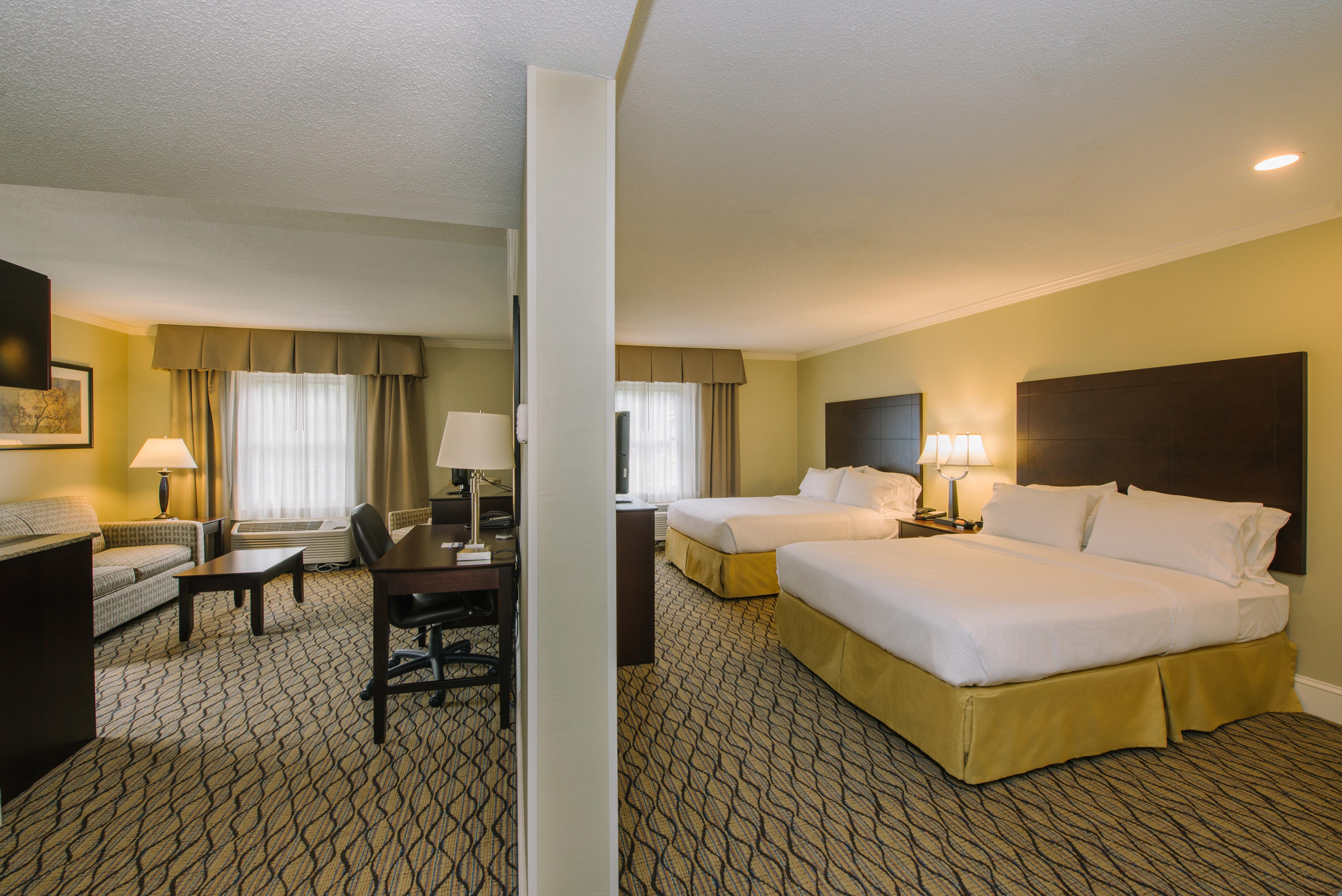 Holiday Inn Express And Suites Merrimack By Ihg Exterior foto